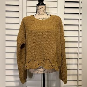 Hem and Thread drop shoulder knit sweater. Size L